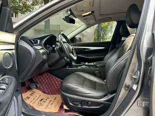 Infiniti QX50