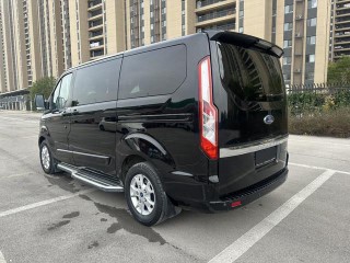 Ford Tourneo