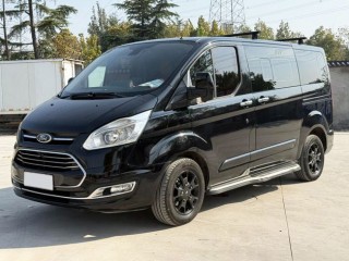 Ford Tourneo