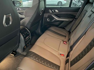 BMW X5M