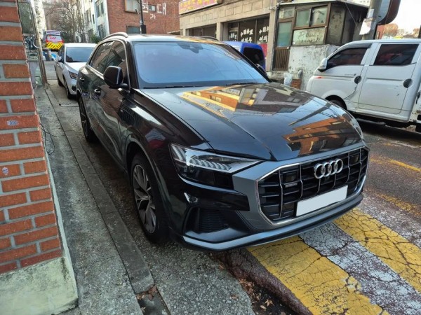 Audi Q8
