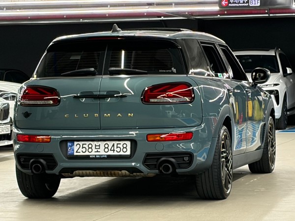 MINI Clubman