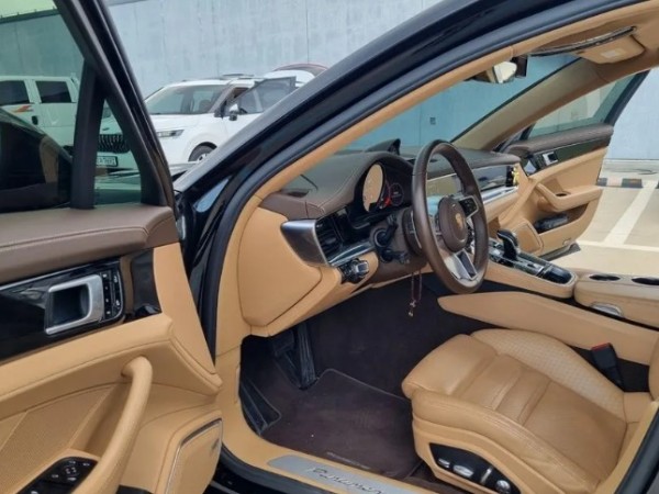 Porsche Panamera