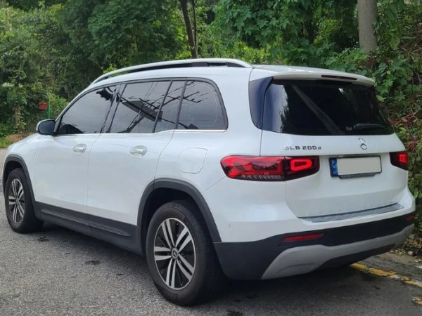 Mercedes-Benz GLB-Class