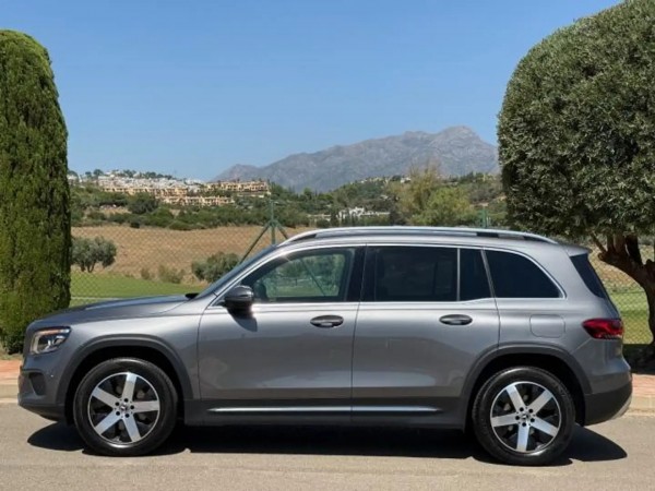 Mercedes-Benz GLB-Class