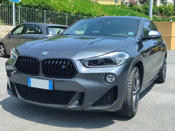 BMW X2