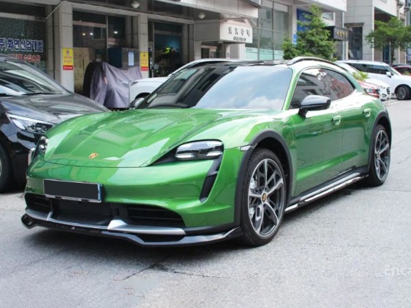 Porsche Taycan