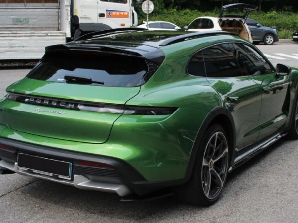 Porsche Taycan