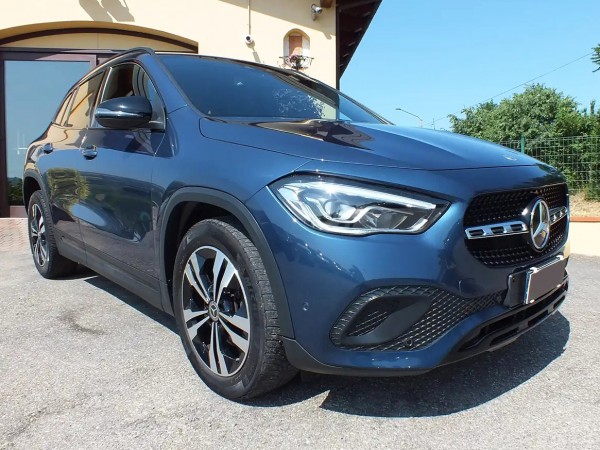 Mercedes-Benz GLA-Class
