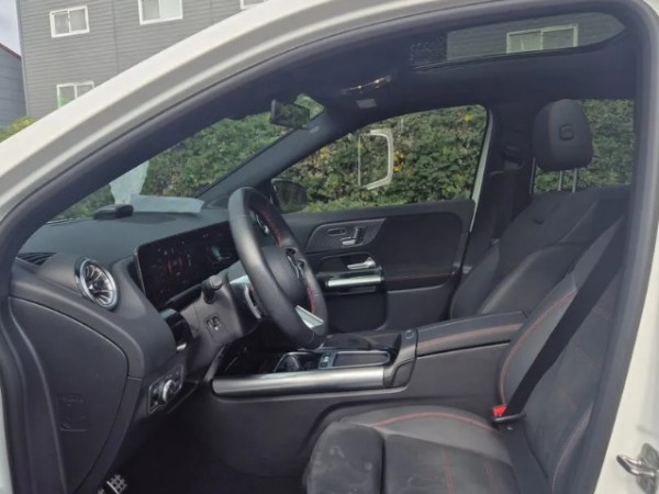 Mercedes-Benz GLA-Class