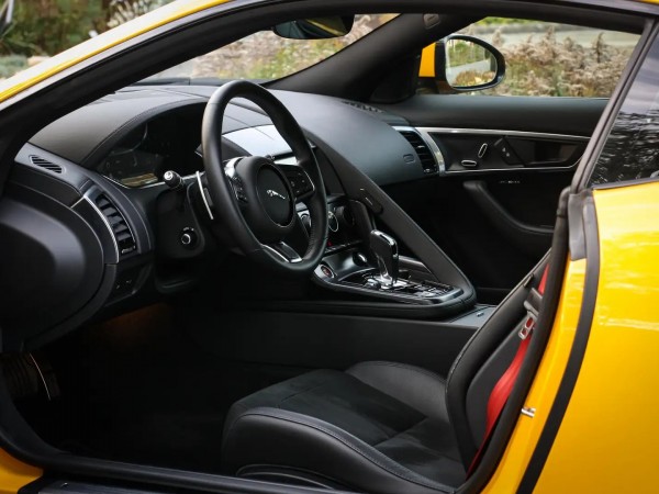 Jaguar F-Type