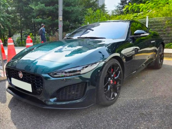 Jaguar F-Type