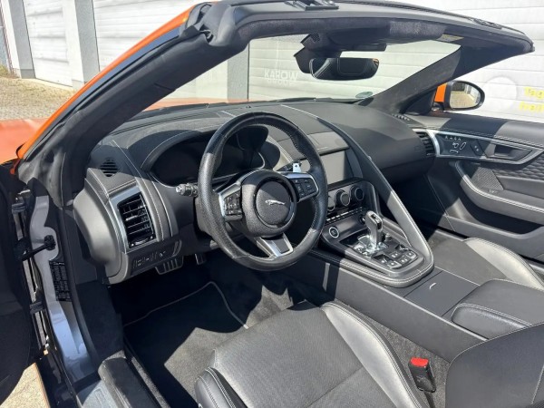 Jaguar F-Type