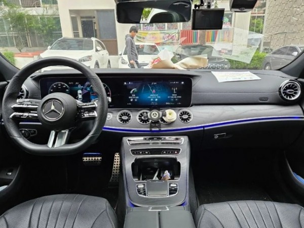 Mercedes-Benz CLS-Class