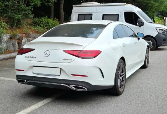 Mercedes-Benz CLS-Class