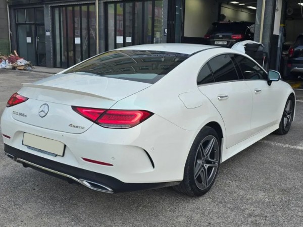 Mercedes-Benz CLS-Class