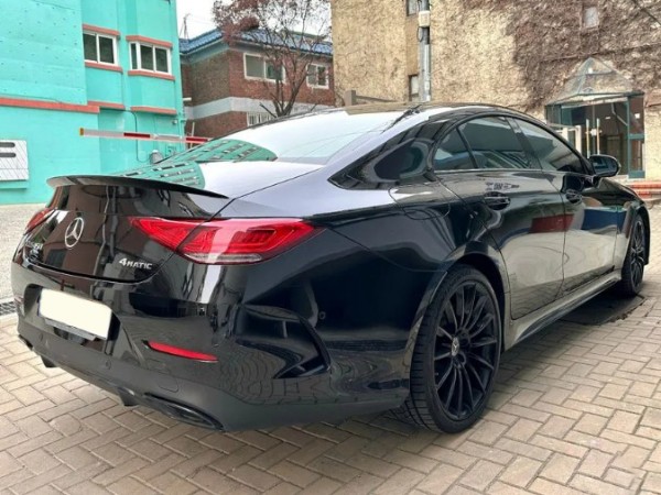 Mercedes-Benz CLS-Class