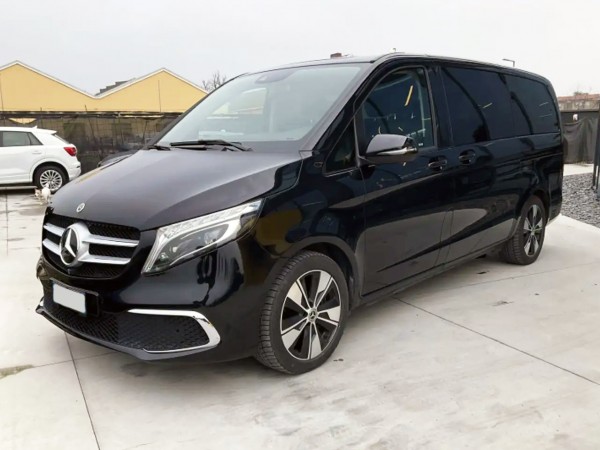 Mercedes-Benz V-Class