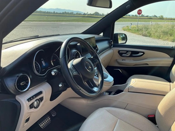 Mercedes-Benz V-Class