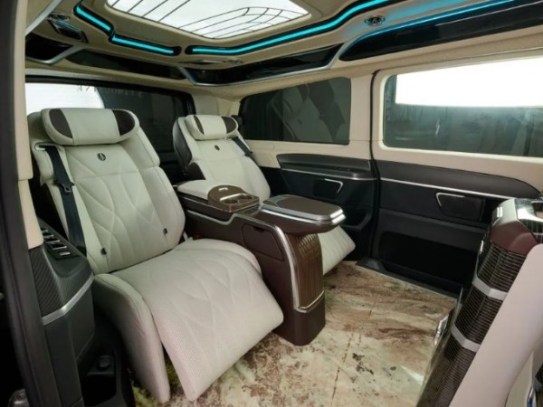 Mercedes-Benz V-Class