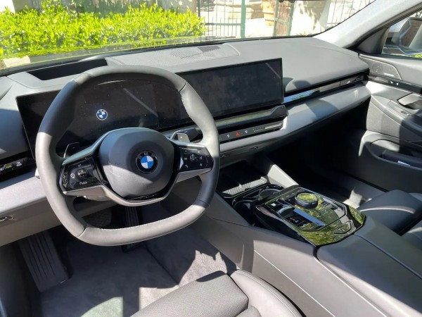 BMW 5-Series