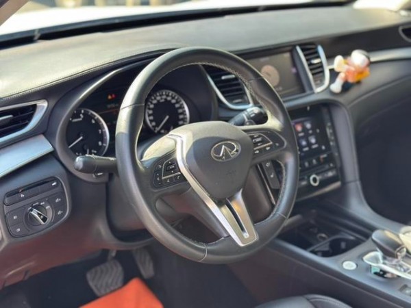 Infiniti QX50