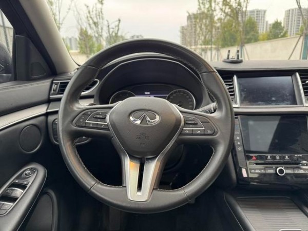Infiniti QX50