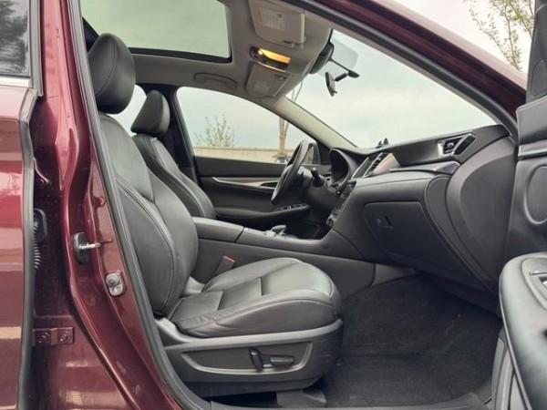 Infiniti QX50