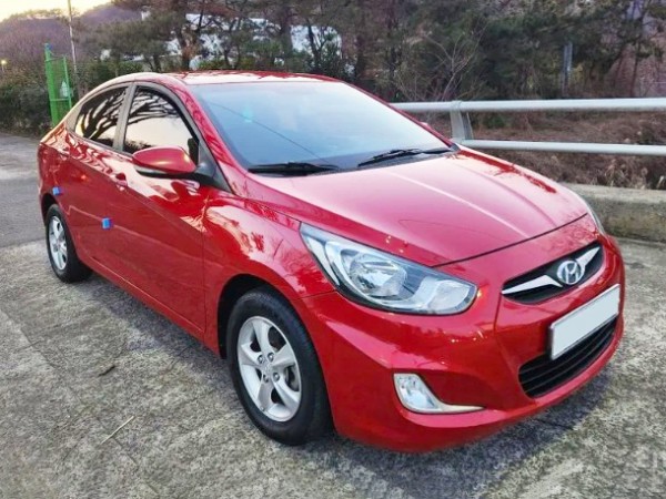 Hyundai Accent
