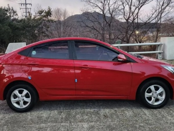 Hyundai Accent