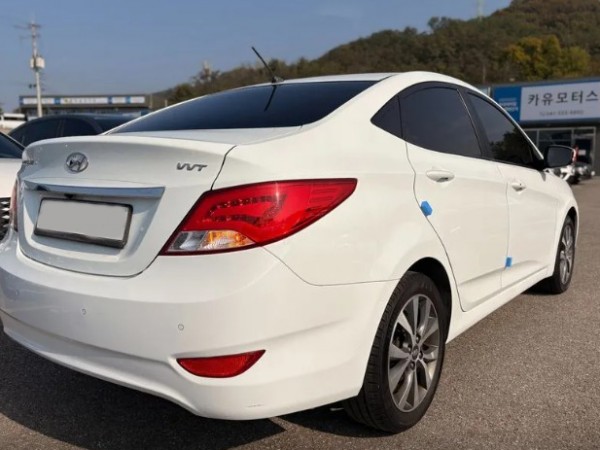 Hyundai Accent