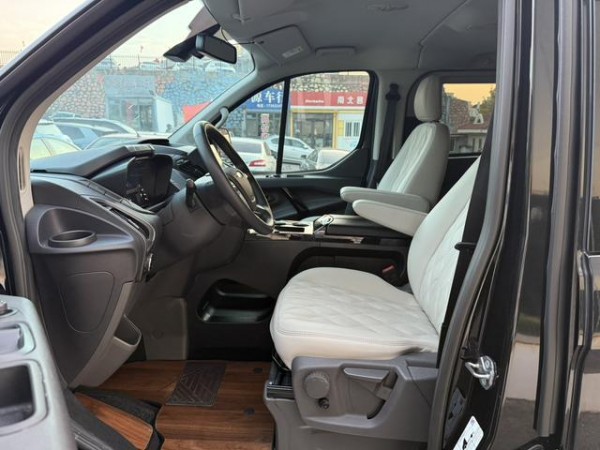 Ford Tourneo