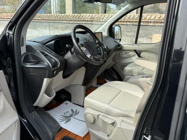 Ford Tourneo