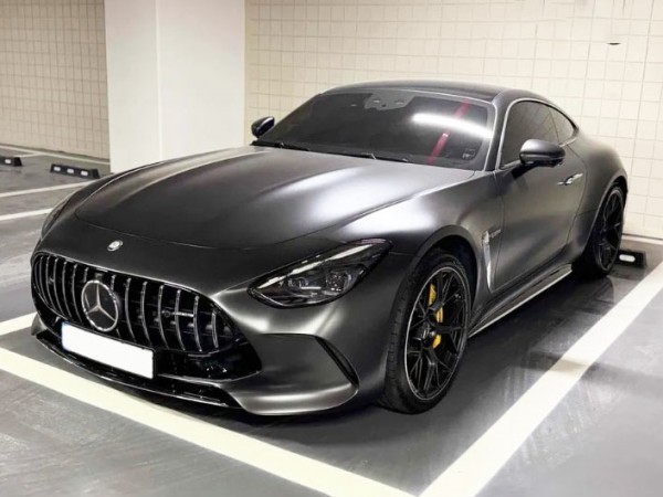 Mercedes-Benz AMG GT
