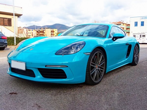 Porsche Cayman