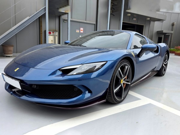 Ferrari 296