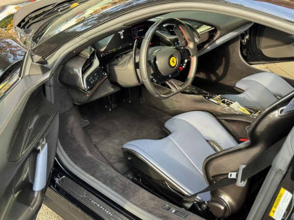 Ferrari SF90