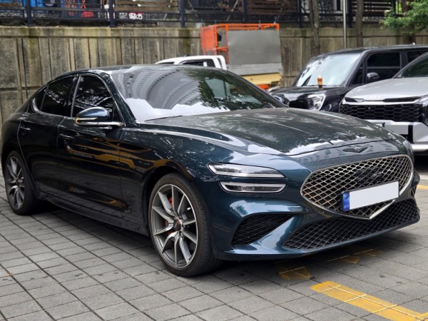 Genesis G70