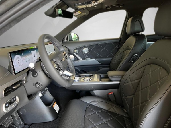 Genesis GV60
