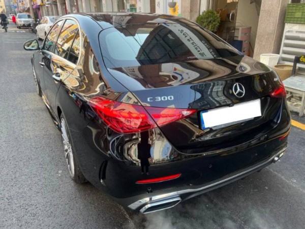 Mercedes-Benz C-Class