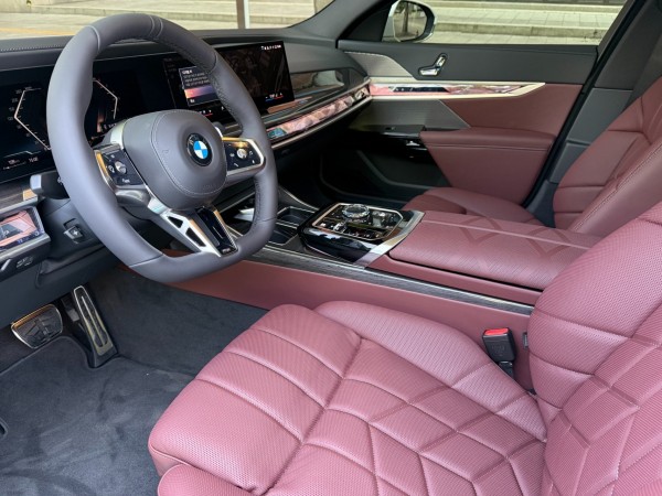 BMW 7-Series