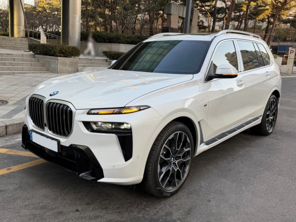 BMW X7