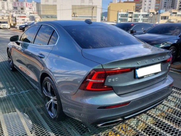 Volvo S60