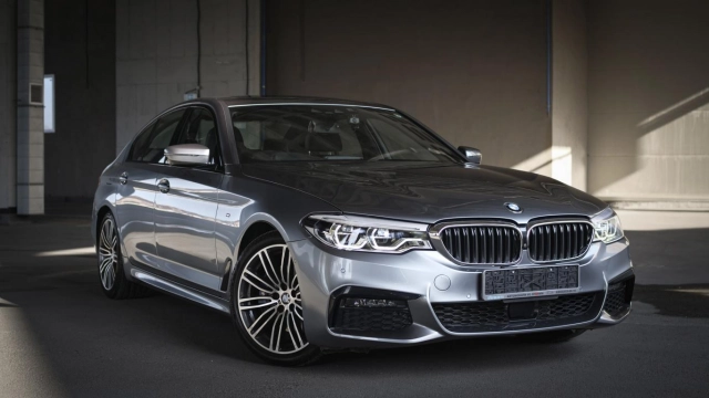 BMW 5 SERIES СТИЛЬНАЯ И ДЕРЗКАЯ ПАЦАНСКАЯ МЕЧТА